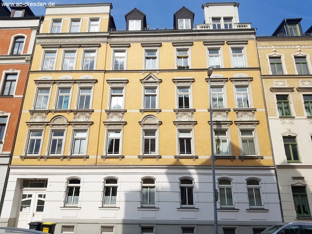 Großzügige 2-Raum-Wohnung in saniertem Gründerzeithaus im Stadtteil Schlosschemnitz Großzügige 2-Raum-Wohnung in saniertem Gründerzeithaus im Stadtteil Schlosschemnitz