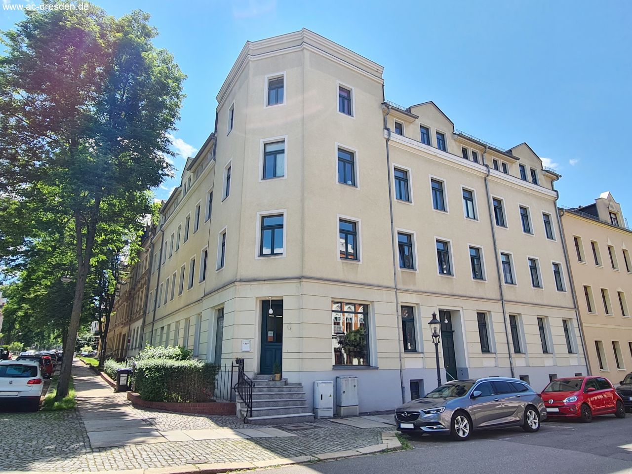 Kaßberg: stilvolle Maisonette-Wohnung mit Aufzug im sanierten Altbau! Kaßberg: stilvolle Maisonette-Wohnung mit Aufzug im sanierten Altbau!