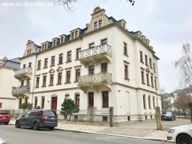 Schöne 2-Zimmer-Wohnung in saniertem Gründerzeithaus in ruhiger Lage DD-Pieschen Schöne 2-Zimmer-Wohnung in saniertem Gründerzeithaus in ruhiger Lage DD-Pieschen